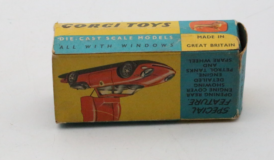CORGI TOYS # 314 FERRARI BERLINETTA 250 LE MANS DIECAST RACING CAR 1965