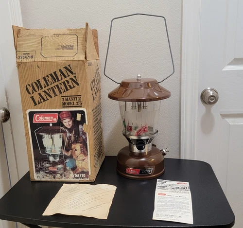 VTG Coleman Double Mantle Lantern Model 275A 710 Picket Fence 2/80 RARE NOS