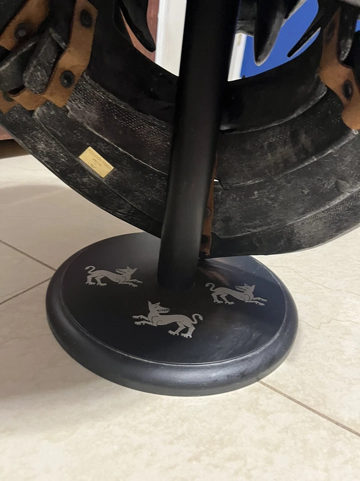 Game of Thrones Helmet The Hound's Helm by Valyrian Steel Has crack. - Image 3 of 4