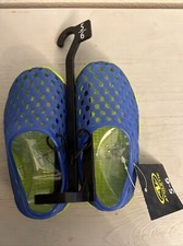 WATER SHOES TODDLER SIZE 5-6 ATHLETIC WORKS BRAND NEW WITH TAGS