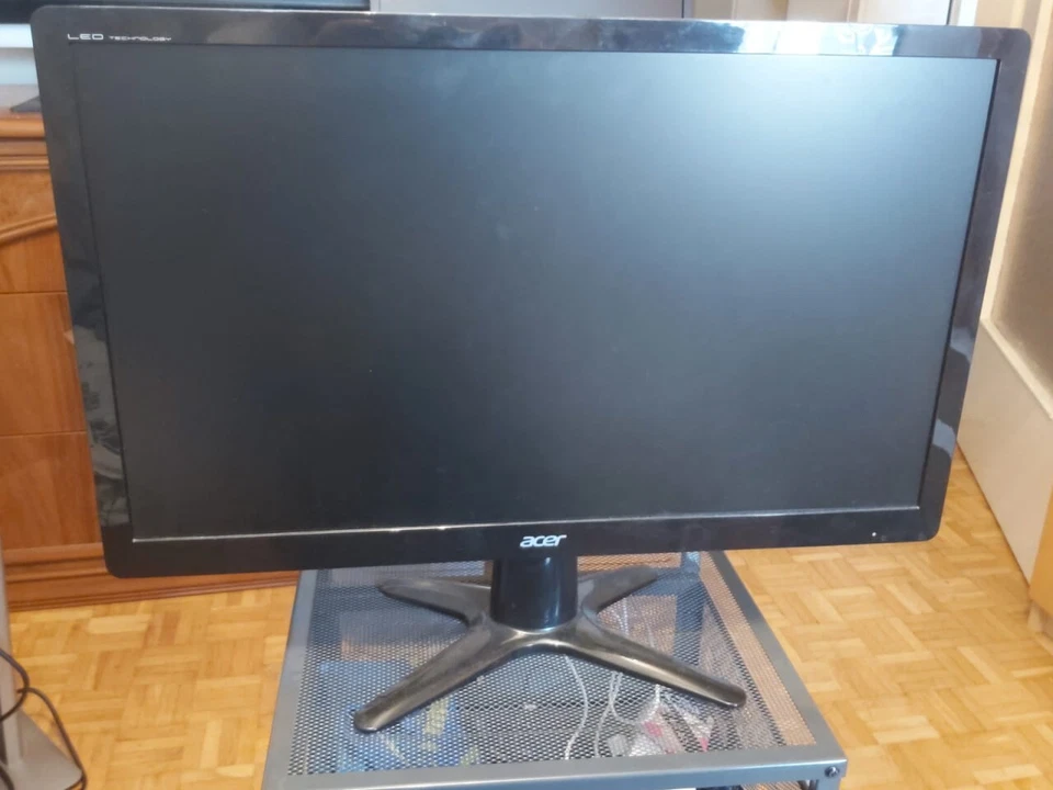 Acer V233H LCD Monitor - Zuverlässig und funktionsfähig