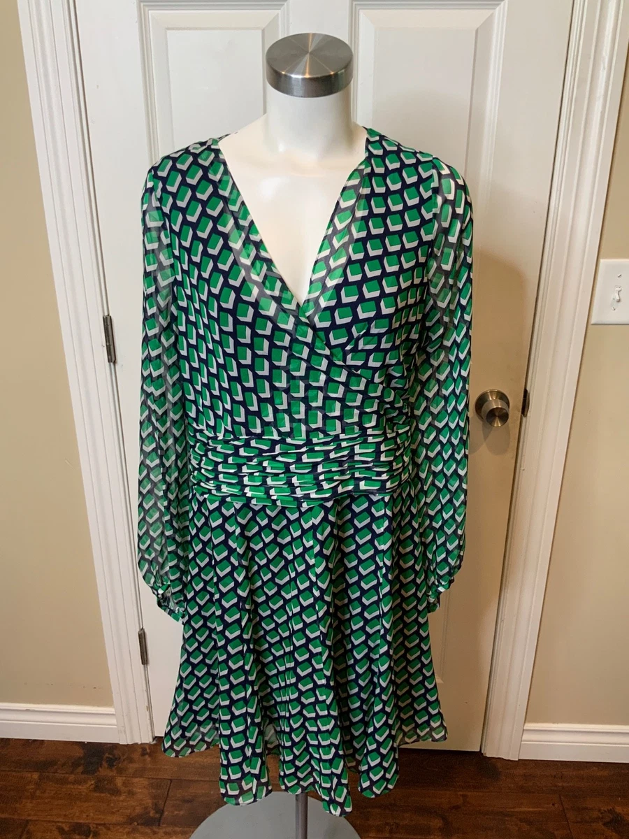 green dress in dream islam Emerald Green Hooded One-Piece Prayer Dress, Prayer Clothes, Prayer Jilbab,  Prayer Hijab, Prayer Abaya, Prayer Khimar for Umrah, Salah Dress, Muslim  Prayer Gown. – Muminy main image 1