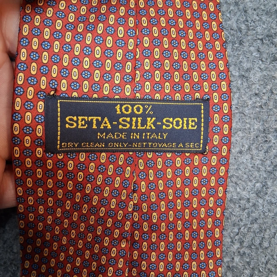 Corbata de seda seta patrón geométrico hecha en italia 100% seda 59x3,5 Foto 3 de 4