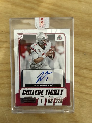 Justin Fields [Autograph] #104 2021 Panini Contenders Draft Picks card