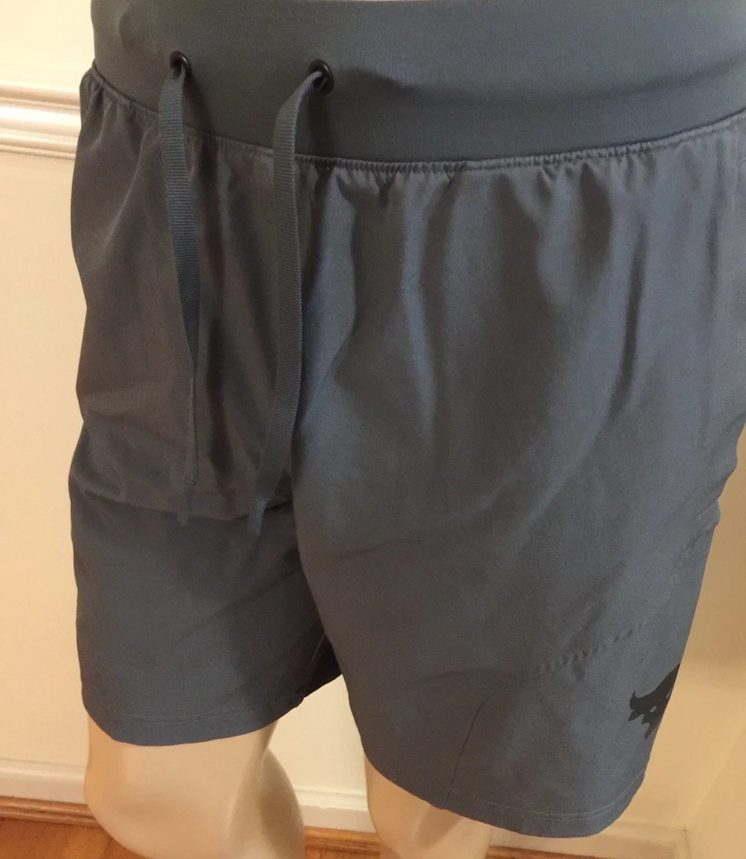 Hombres Under Armour UA Corto Pequeño 3 Bolsillos 1359119 Gris Imparable Project Rock Foto 4 de 4