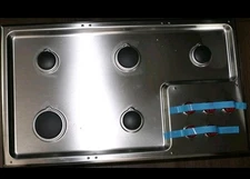 Wolf 36" Professional Gas Cooktop CG365P/S with 5 Burners And Red Knobs