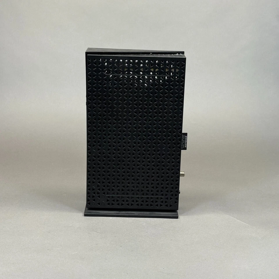 Netgear AC1750 WiFi Cable Modem Router Model C6300 - Image 3 of 4