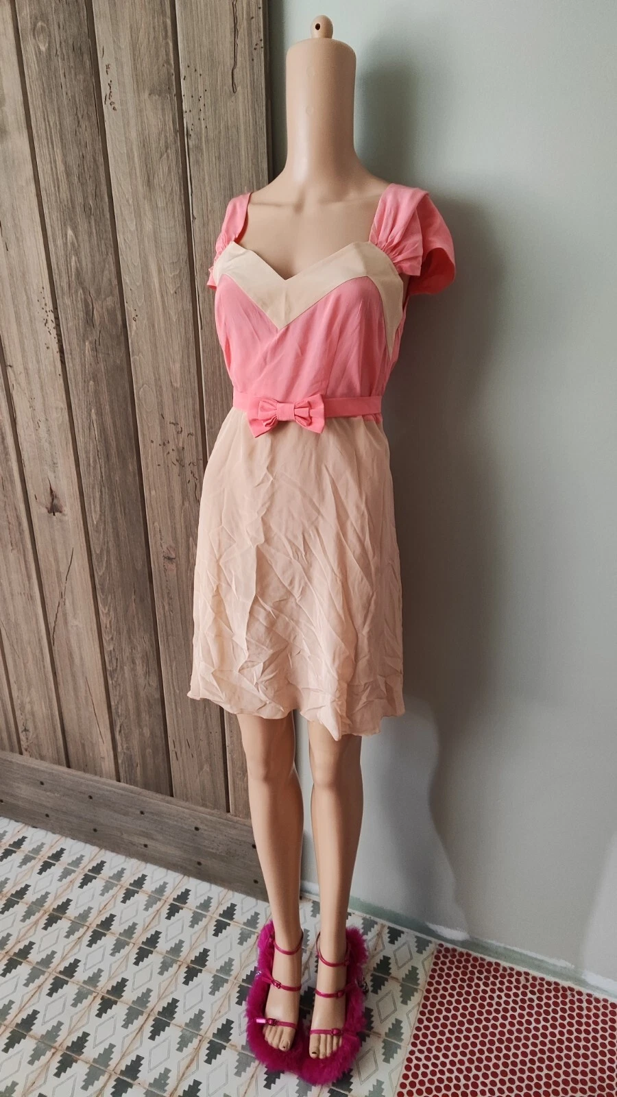 MIU MIU ABITO IN SETA CARINO TAGLIA 38