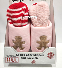 Christmas Pink Gingerbread Women's Cozy Slippers Socks Large L 8-9