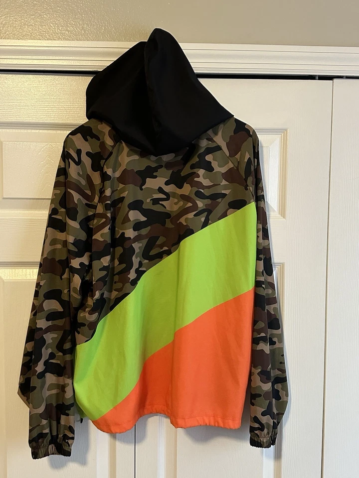 Suéter Zumba Move The World camuflaje neón - XL Foto 2 de 4