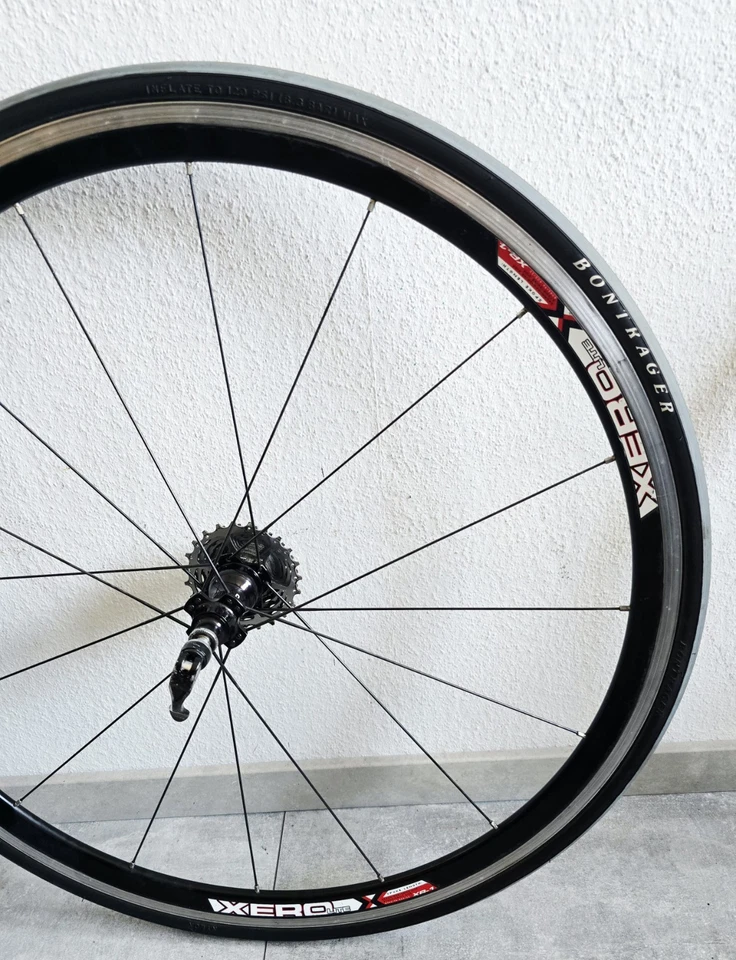 Xero Lite 28 Zoll Rennrad Felgen mit 9 Fach Shimano Kassette - Bild 3 von 4