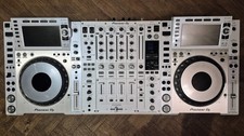 Pioneer CDJ-2000NXS2-W x2 + DJM-900NXS2-W White Limited Edition Set Boxed