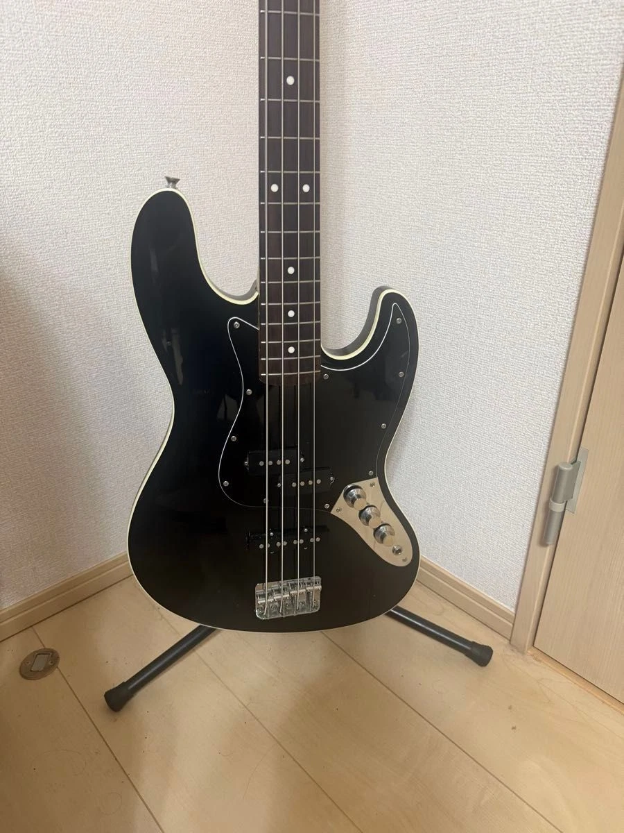 Fender Aerodyne Jazz Bass Bass Guitars for sale | eBay