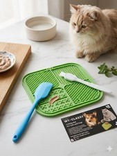 WT GLASSY Pet Licking Mat for Dogs  Cats Slow Feeder w/ Spatula Brush