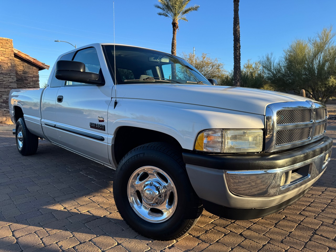 2002 Dodge Ram 2500 SLT Quad Cab Long Bed 2WD