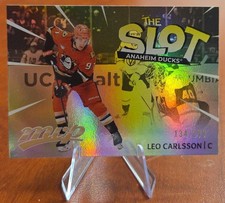 2026-27 Upper Deck Mvp Ts-20 Leo Carlsson The Slot Gold 299 2026-27 Upper Deck Mvp Ts-20 Leo Carlsson The Slot Gold 299
