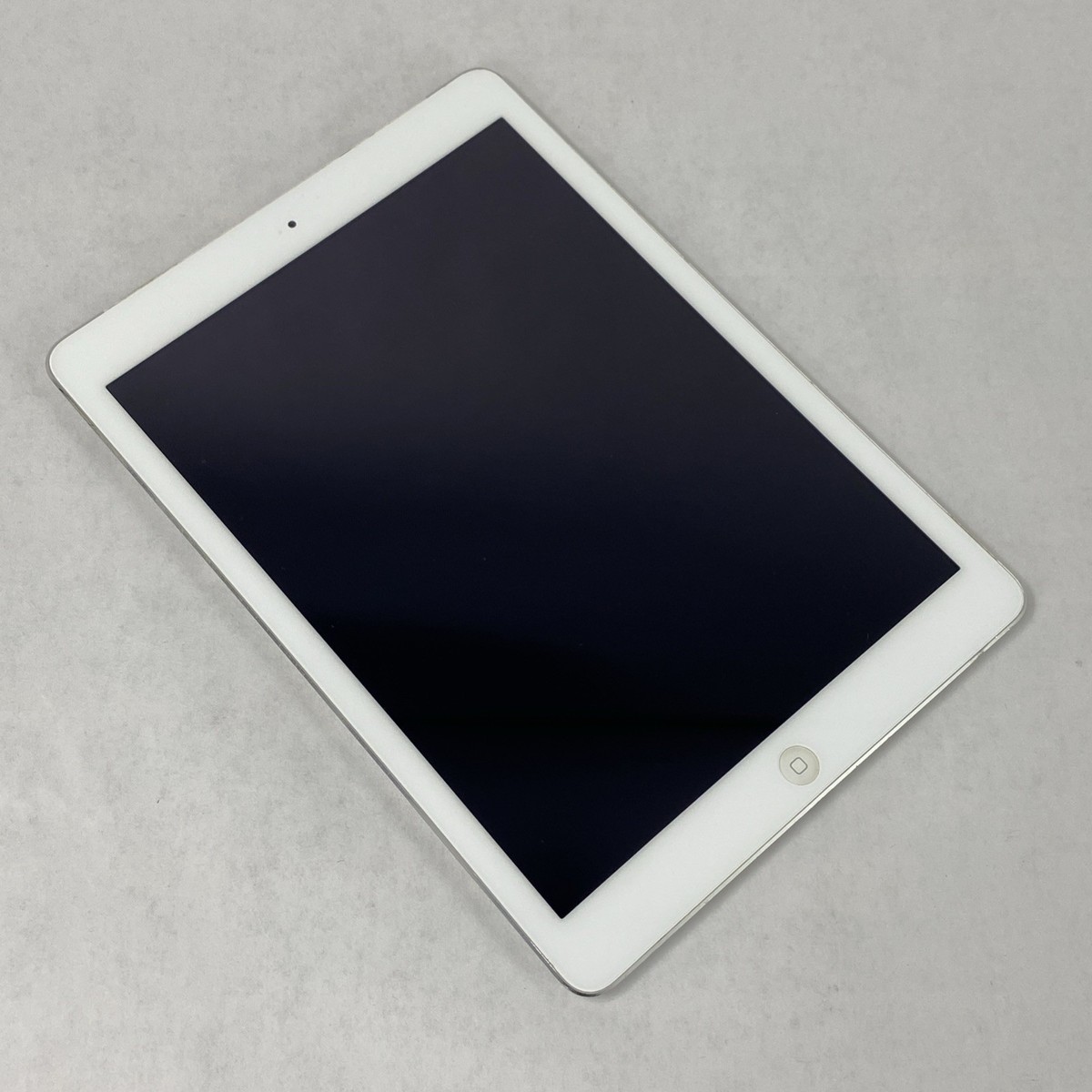 Apple iPad Air 1st Gen A1475 16GB Unlocked Wi-Fi 9.7