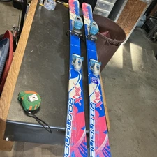 Woman’s skis 146cm 