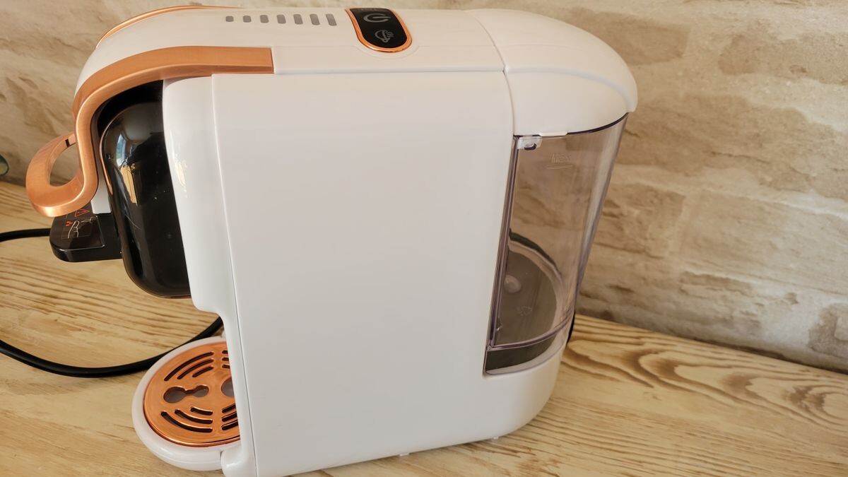 Cafetière 5 en 1 multi-capsules et café moulu noire compacte