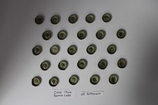 Coke Cola bottle caps 1966 lot of 25 different, Gale Sayers Rookie, F Tarkenton
