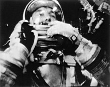 New Photo: Astronaut Alan Shepard in Flight, 1st American in Space - 6 Sizes!