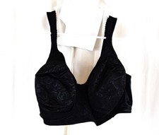 Playtex Women's 18 Hour Ultimate Lift  Support Wire-Free Bra Black Size 48C