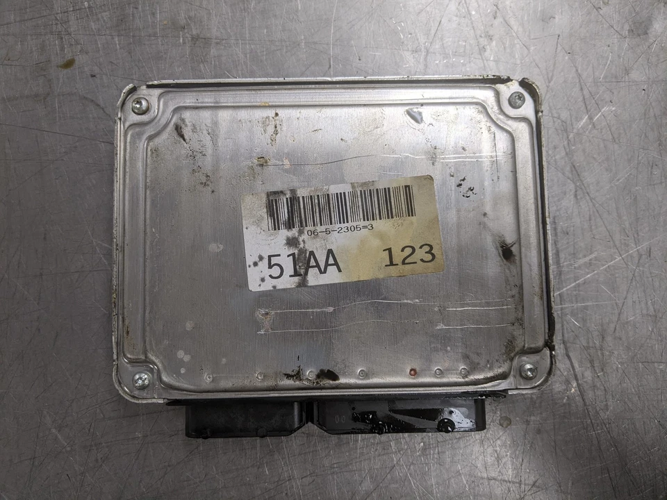 Engine Control Module ECU For 00-04 Audi A6 Quattro  2.7 4Z7907551AA Turbo - Image 2 of 4