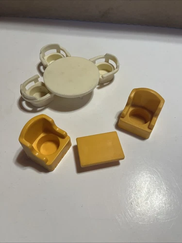 VTG 952 Fisher Price Little People White Table & Chairs, Orange Chairs & Stand