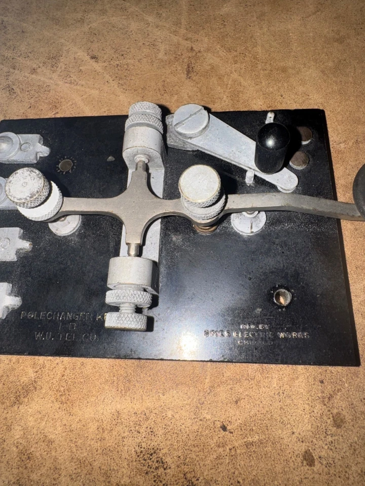 Vintage Morse Code Key W.U. TEL Telegraph Sounder Relay Ohms ham radio - Image 4 of 4