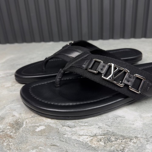 Louis Vuitton Thong Sandals Logo Black Leather 9 LV or 10 US or 43 EUR - Picture 11 of 21