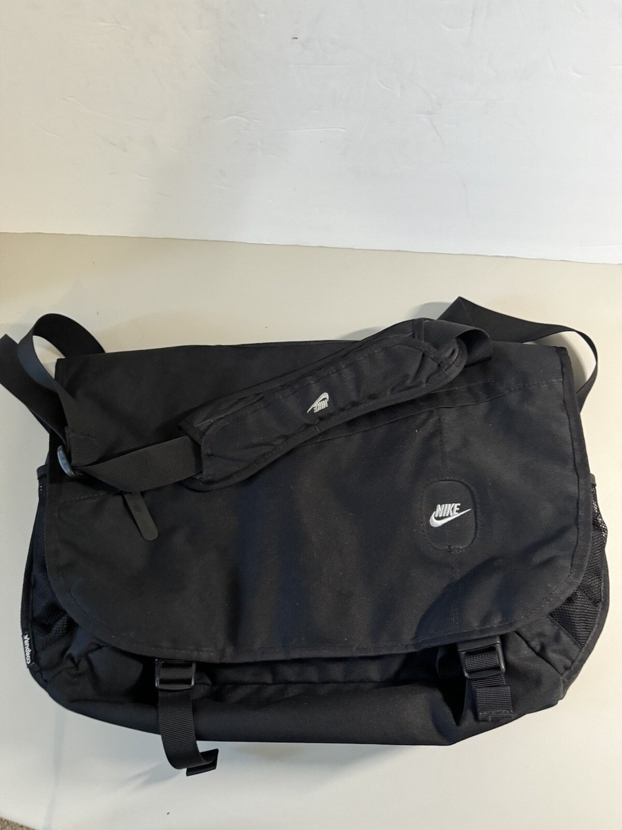 old nike✴︎メッセンジャーバッグ VTG RARE NIKE SWOOSH SHINY PATENT LEATHER MESSENGER BAG