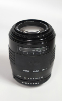 Sigma Zoom AF-K 70-210mm f4-5.6 Pentax K Mount? Autofokus