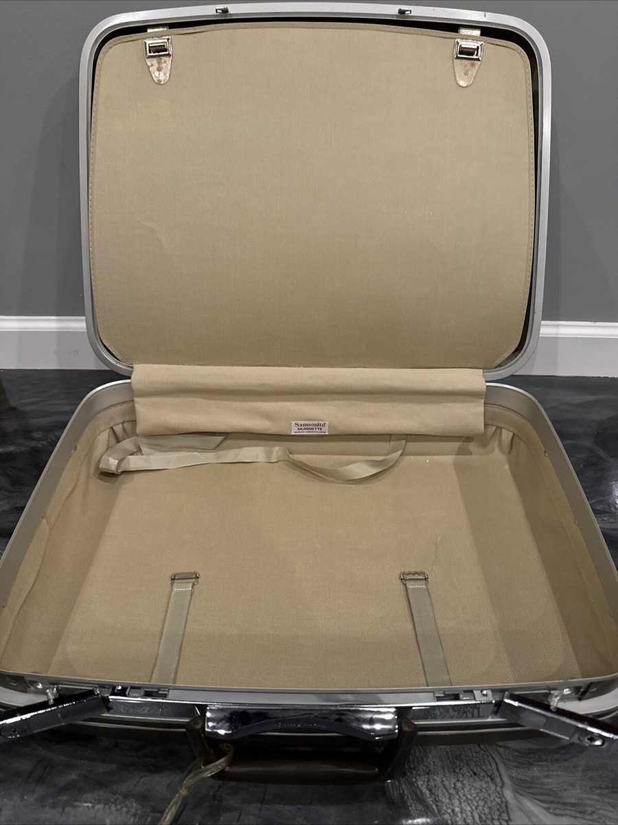 Vintage 1960s Samsonite Silhouette Green/Brown Suitcase Vintage 1960s Samsonite Silhouette Green/Brown Suitcase