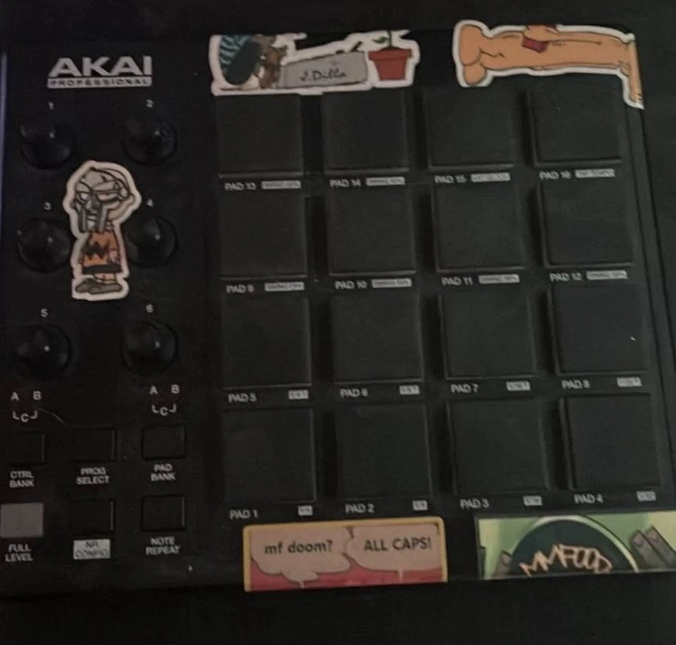 Akai Laptop Midi Controller Drumpad - Image 4 of 4