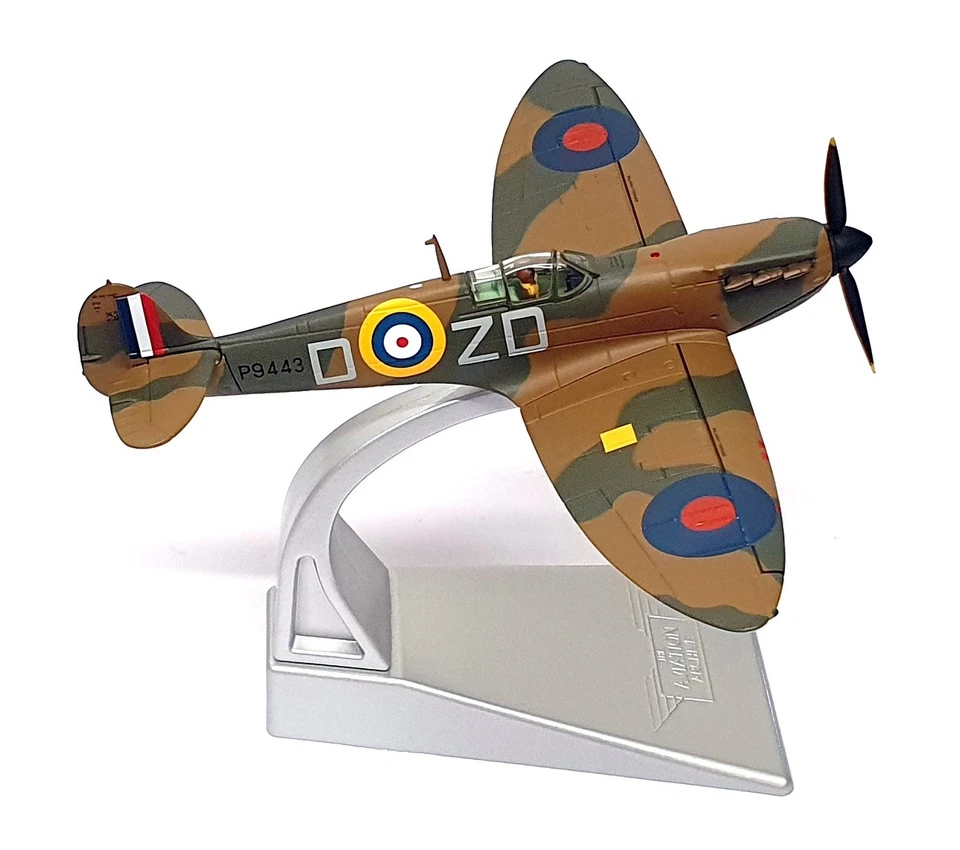 Corgi 1/72 Scale AA39216 Supermarine Spitfire Mk.I Flt Lt Bader RAF 222 Sq. 1940 - Image 3 of 4
