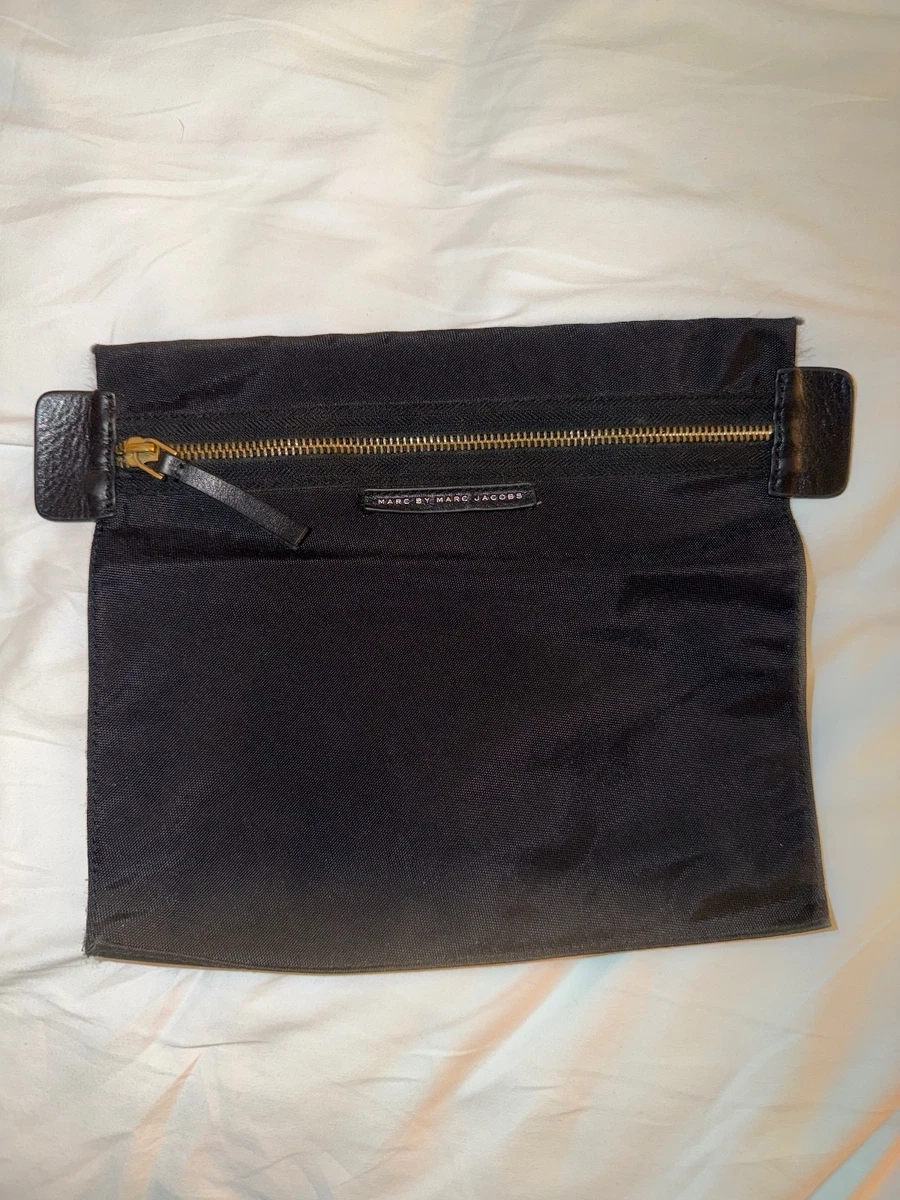 MARC JACOBS ブラックポーチバッグ Marc Jacobs Nylon Clutch Bags for Women for sale | eBay