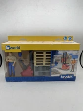 BRUDER 62200 Forklift & Worker With Accessories New Open Box