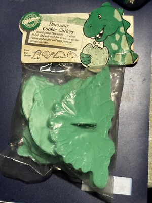 Vintage Wilton Dinosaur Set Of 4 Cookie Cutters Plastic 2304-1990 1988 NIP