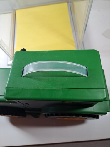 Valigetta portaoggetti trattore plastica John Deere giocattolo ERTL usata - Foto 5 di 12
