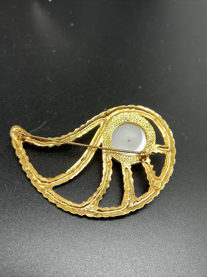 Beautiful Gold Tone Faux Pearl Big 3 1/8” Brooch Pin (3599) eBay