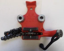 RIDGID CAT NO: BC-410 1/8-4" BENCH CHAIN VISE FOR PIPE