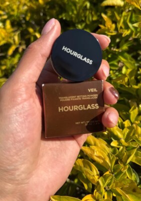 NEW Mini Hourglass Veil Translucent Setting Powder Hourglass 0.9g