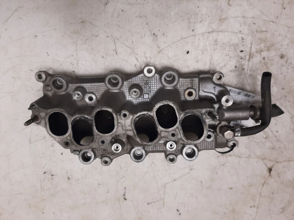 02 03 LEXUS ES300 LOWER INTAKE MANIFOLD 1MZFE - Image 2 of 4
