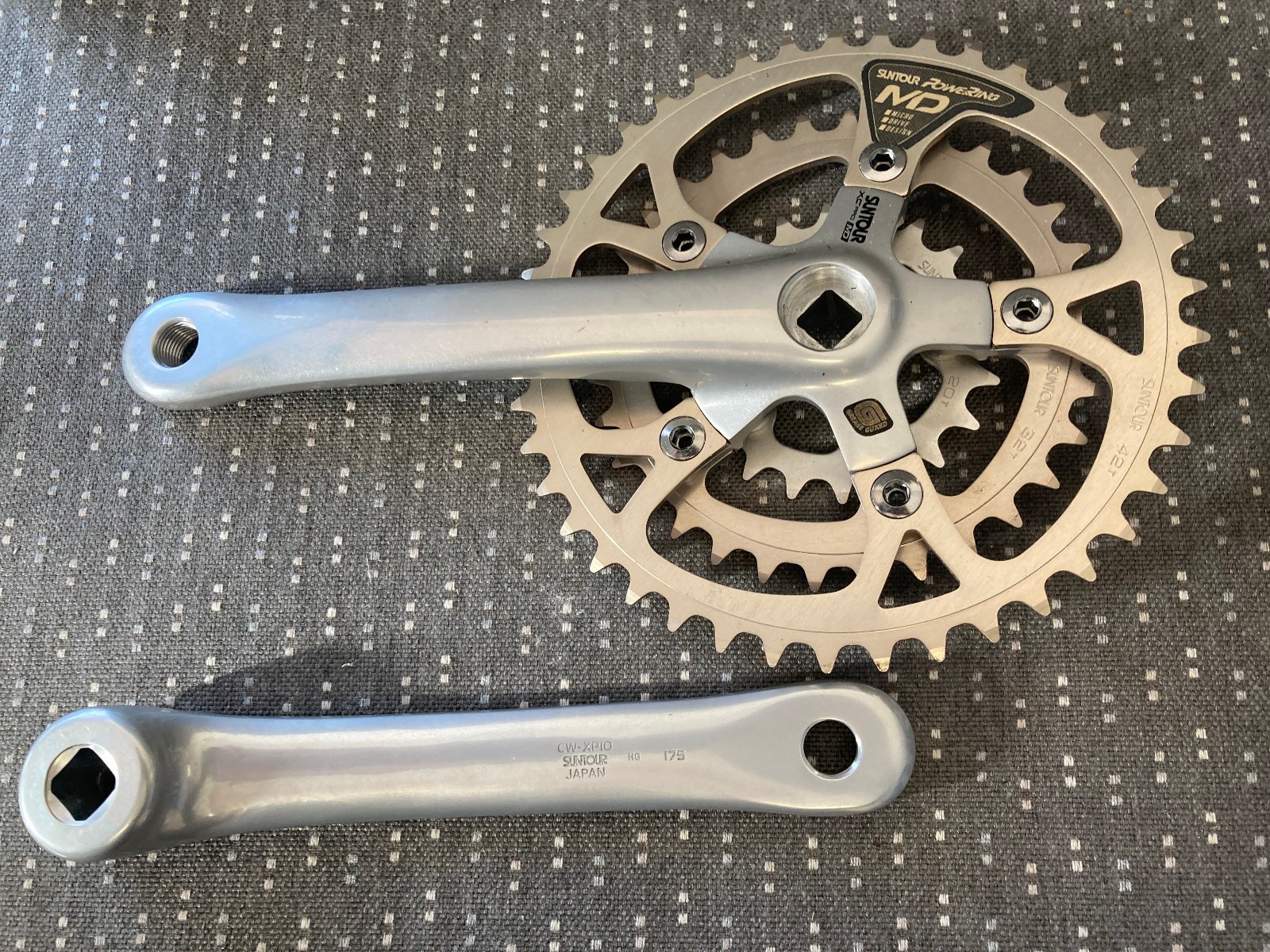 Suntour XC Pro Triple Crankset, Microdrive, bronze chainring