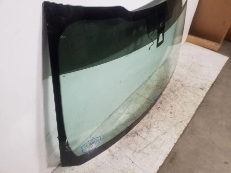 Vidrio parabrisas con soporte para sensor de lluvia | Se adapta a Ford F250 F350 F450 2017-2022 Foto 3 de 4