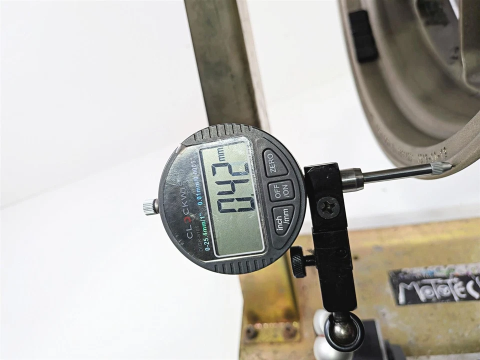 2018 Aprilia RSV4 RR Straight Evo Forged 17x6 Rear Wheel Aluminum 2B006231 - Image 2 of 4