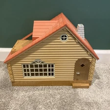 Calico Critters Lot: Lakeside Lodge House Log Cabin - Incomplete