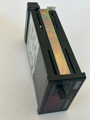 OMEGA Engineering DP462 (1614)