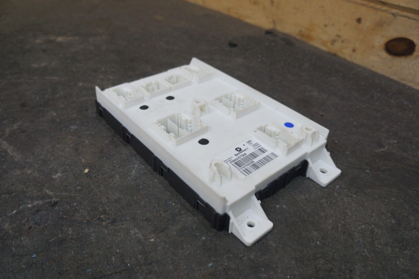 Body Control Module Ecu 68226670aa Maserati Quattroporte Ghibli 2013-17+