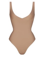 Skims UNLINED PLUNGE THONG BODYSUIT M Msrp 80 Sold Out Waiting List On Skims 